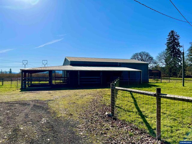 40544 McDowell Creek Dr, Lebanon, OR 97355