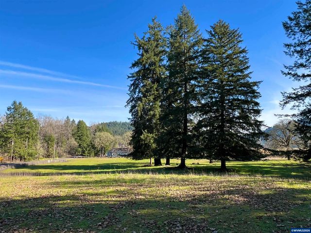 40544 McDowell Creek Dr, Lebanon, OR 97355