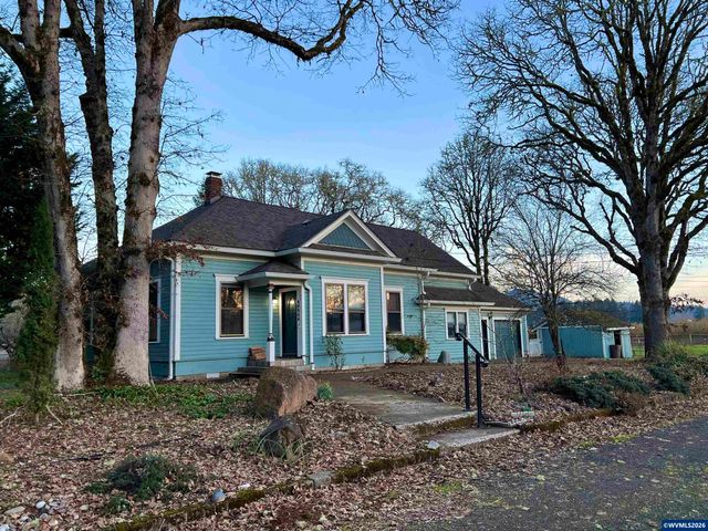 40544 McDowell Creek Dr, Lebanon, OR 97355