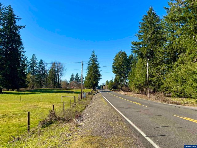 40544 McDowell Creek Dr, Lebanon, OR 97355