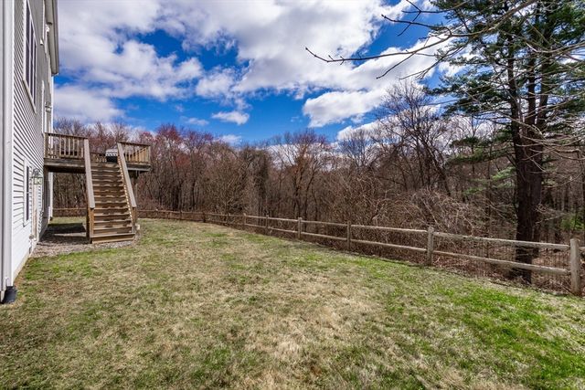 31 Whitehall Way, Bellingham, MA 02019