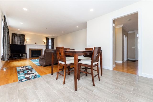 31 Whitehall Way, Bellingham, MA 02019