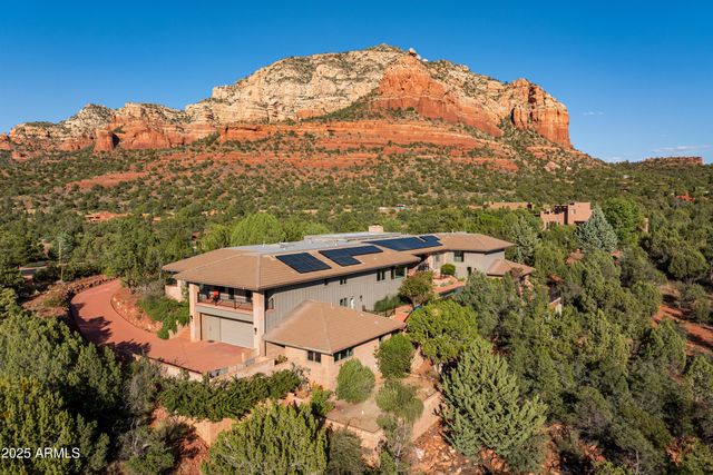 135 Desert Holly Drive, Sedona, AZ 86336
