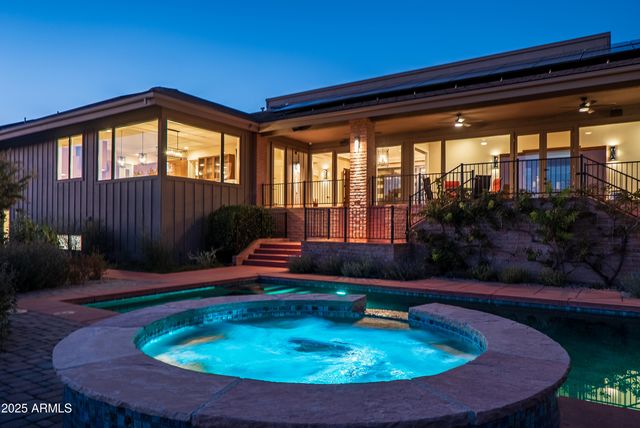 135 Desert Holly Drive, Sedona, AZ 86336