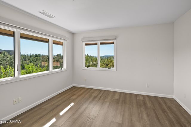 135 Desert Holly Drive, Sedona, AZ 86336