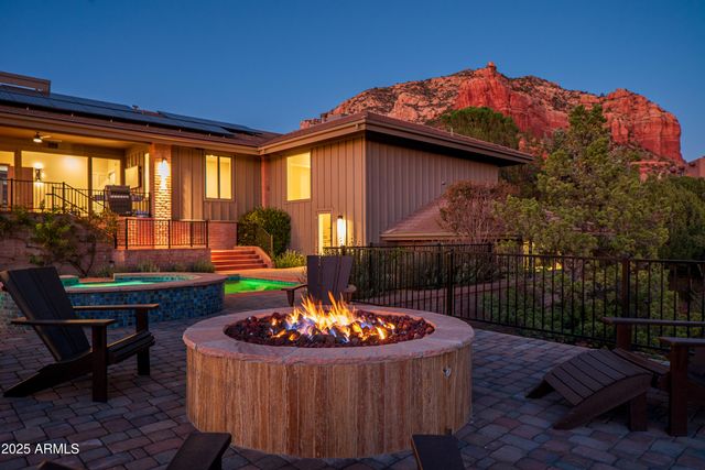 135 Desert Holly Drive, Sedona, AZ 86336