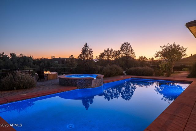 135 Desert Holly Drive, Sedona, AZ 86336