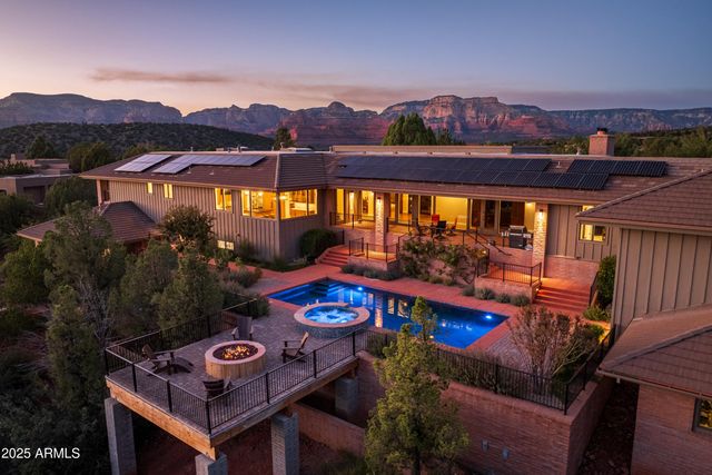 135 Desert Holly Drive, Sedona, AZ 86336