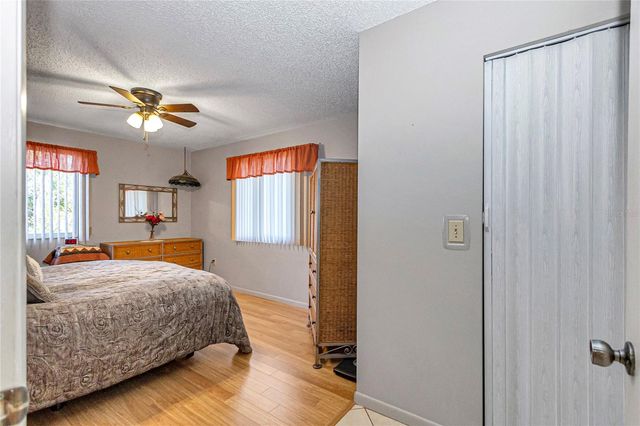 10929 SW 84TH AVENUE, Ocala, FL 34481