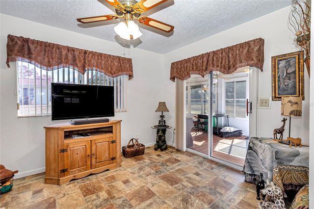 10929 SW 84TH AVENUE, Ocala, FL 34481