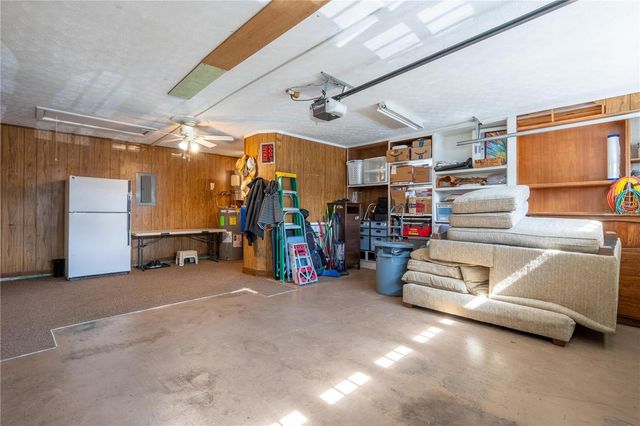 2218 TANGLEWOOD WAY, Brandon, FL 33511