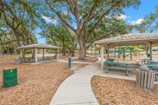 2218 TANGLEWOOD WAY, Brandon, FL 33511