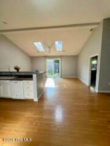 338 Monlandil Drive, Wilmington, NC 28403