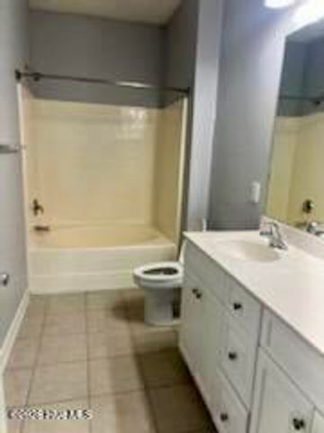 338 Monlandil Drive, Wilmington, NC 28403