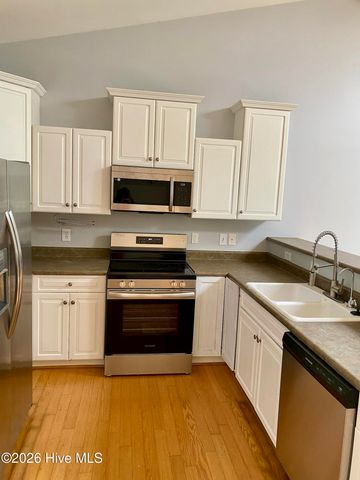 338 Monlandil Drive, Wilmington, NC 28403