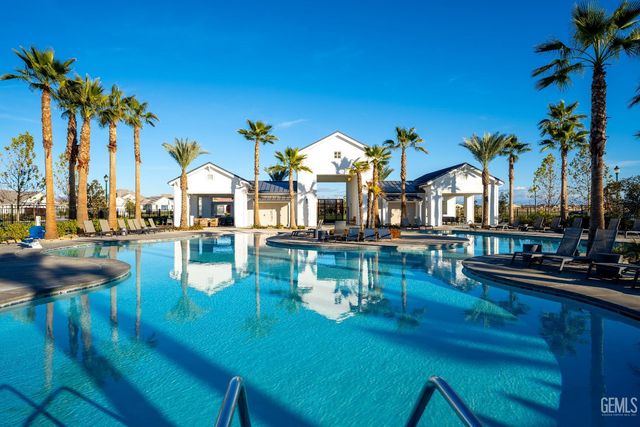 15016 Ambridge Knolls Drive, Bakersfield, CA 93311