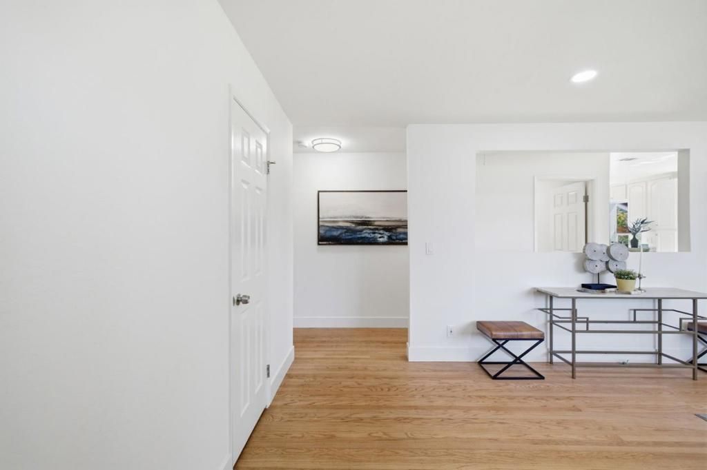 Image 6 of property listing at 816 Mary Court, Campbell, CA 95008