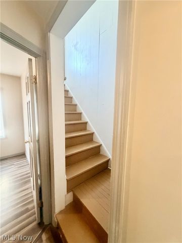 5212 E 105 Street, Garfield Heights, OH 44125