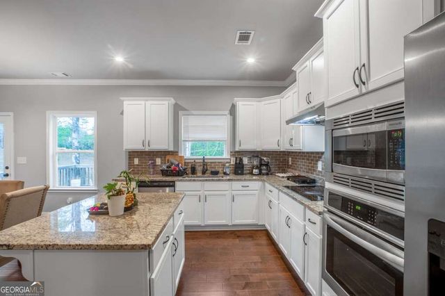 6219 Trojan Drive, Gainesville, GA 30506