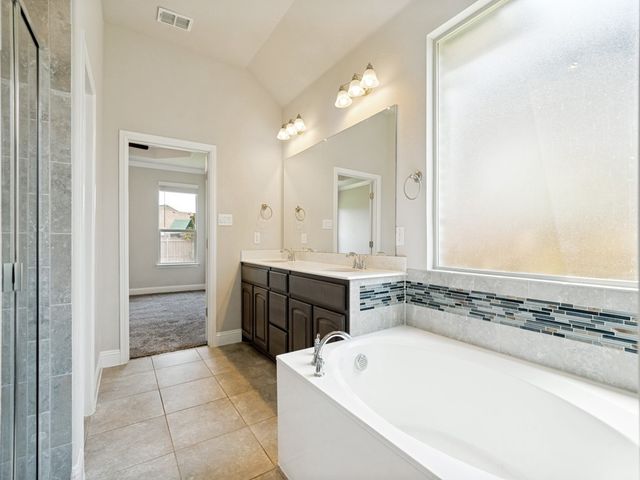 268 Mineral Point Drive, Aledo, TX 76008