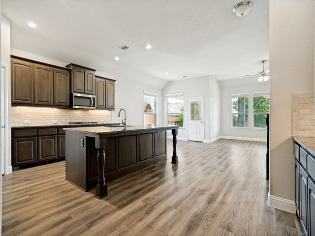 268 Mineral Point Drive, Aledo, TX 76008