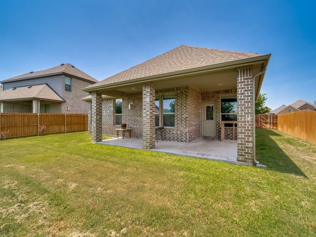 268 Mineral Point Drive, Aledo, TX 76008