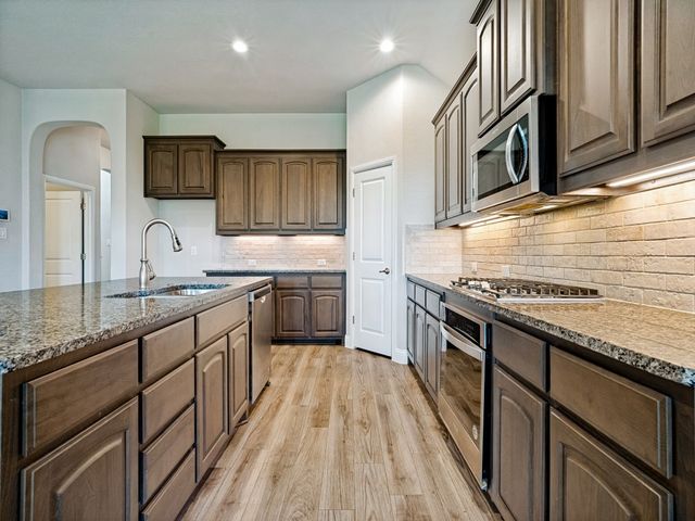 268 Mineral Point Drive, Aledo, TX 76008