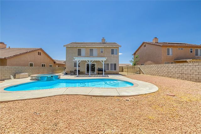 3657 Jasmine Ave, Rosamond, CA 93560