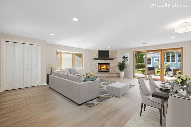 4705 Highland Park DRIVE, Slinger, WI 53086