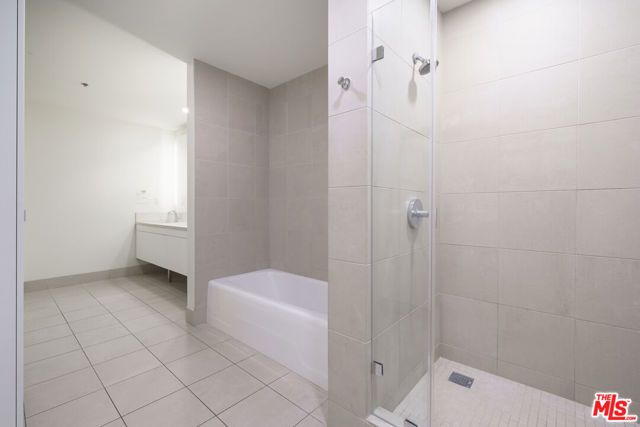 1100 S Hope Street 716, Los Angeles, CA 90015