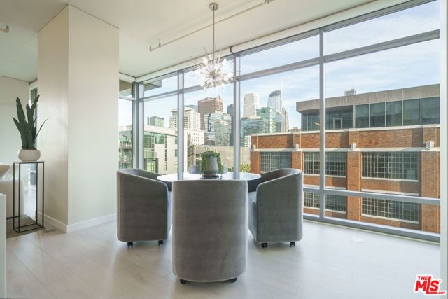 1100 S Hope Street 716, Los Angeles, CA 90015