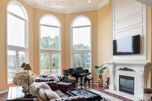 916 Majestic, Rochester Hills, MI 48306