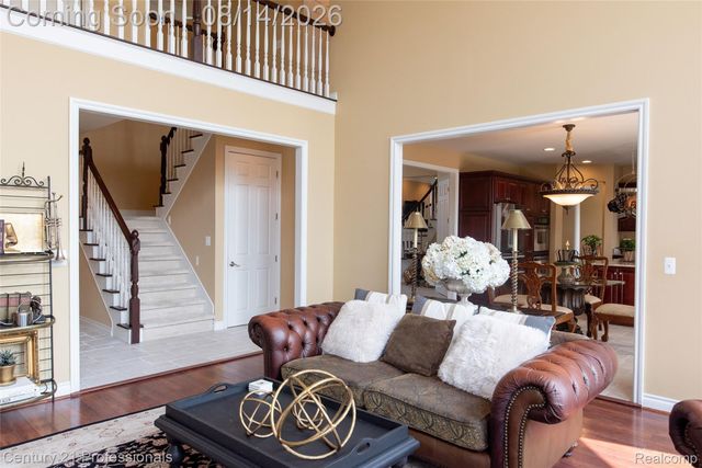 916 Majestic, Rochester Hills, MI 48306