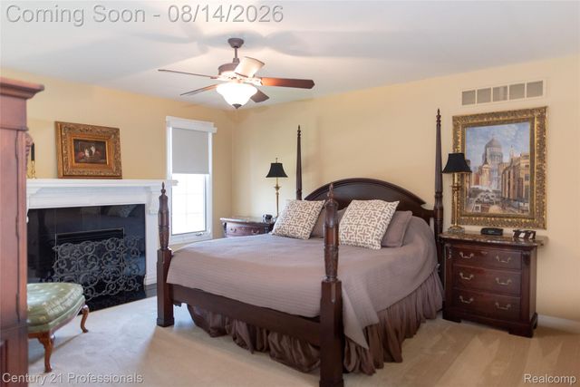 916 Majestic, Rochester Hills, MI 48306