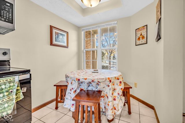 6558 Wandsworth Circle, Indianapolis, IN 46250