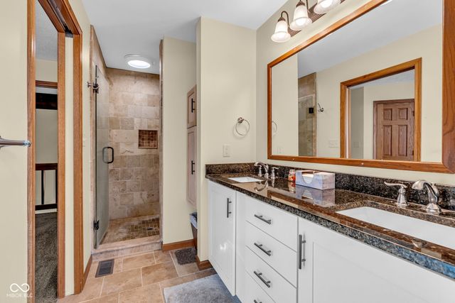 6558 Wandsworth Circle, Indianapolis, IN 46250