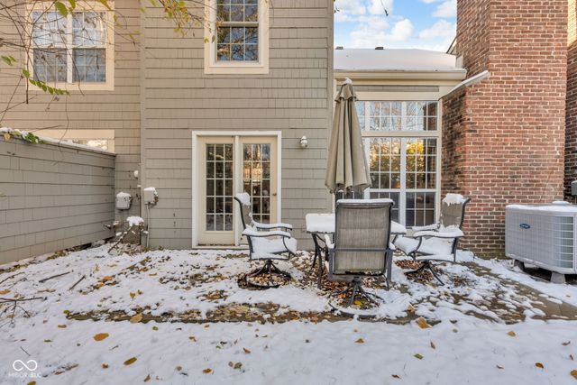 6558 Wandsworth Circle, Indianapolis, IN 46250