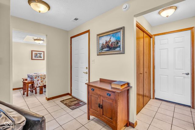 6558 Wandsworth Circle, Indianapolis, IN 46250