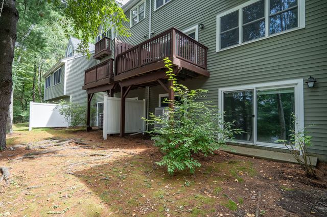 243 Bishops Forest Dr 243, Waltham, MA 02452