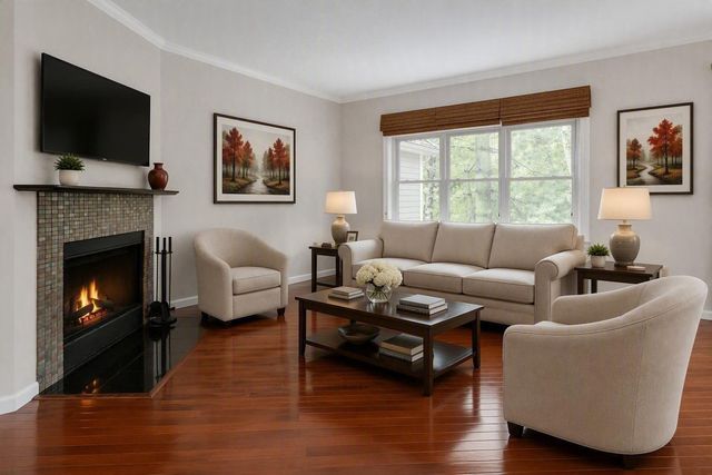 243 Bishops Forest Dr 243, Waltham, MA 02452