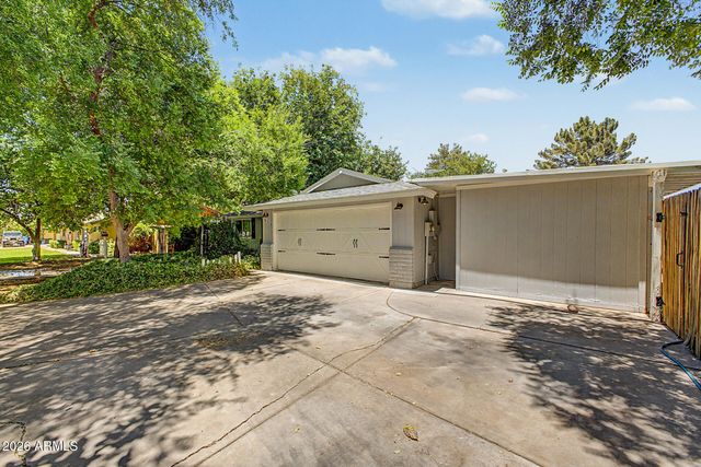 414 E HARVARD Avenue, Gilbert, AZ 85234