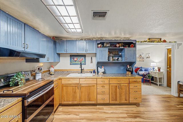 414 E HARVARD Avenue, Gilbert, AZ 85234