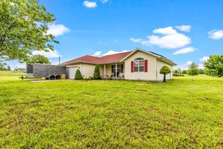 1640 East 541st Road, Brighton, MO 65617