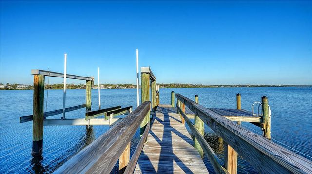 8017 MANASOTA KEY ROAD, Englewood, FL 34223