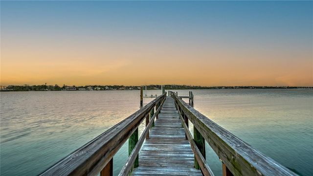 8017 MANASOTA KEY ROAD, Englewood, FL 34223
