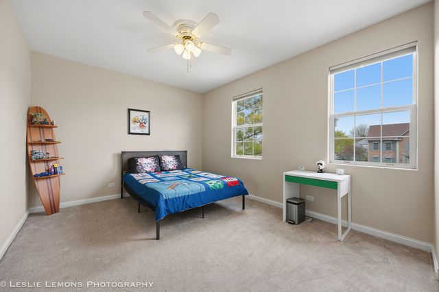 492 Bond Drive, Batavia, IL 60510