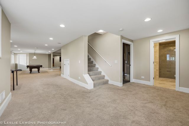 492 Bond Drive, Batavia, IL 60510