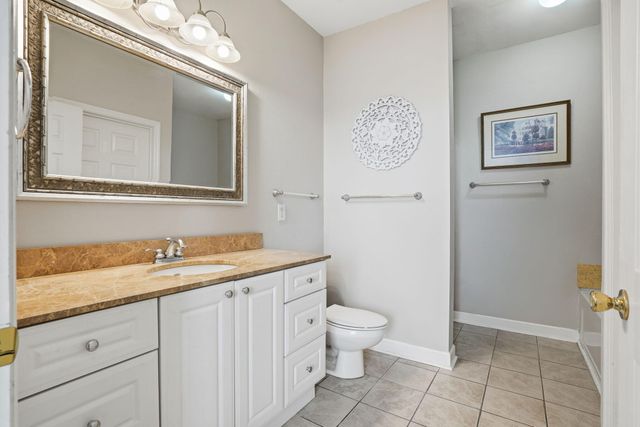 1533 Cambridge Lakes Drive Unit 203d, Mount Pleasant, SC 29464