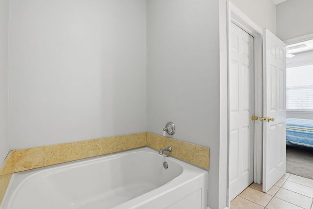 1533 Cambridge Lakes Drive Unit 203d, Mount Pleasant, SC 29464