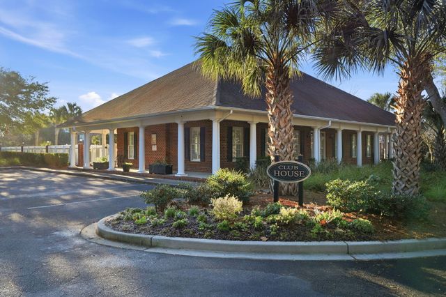 1533 Cambridge Lakes Drive Unit 203d, Mount Pleasant, SC 29464